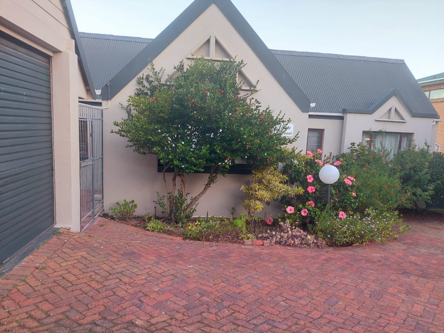 To Let 2 Bedroom Property for Rent in Reebok Western Cape